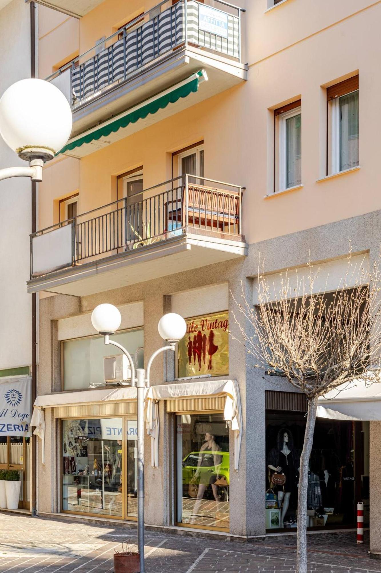 Sunny Home, Appartamento In Centro E Vicino Alla Spiaggia Grado Buitenkant foto